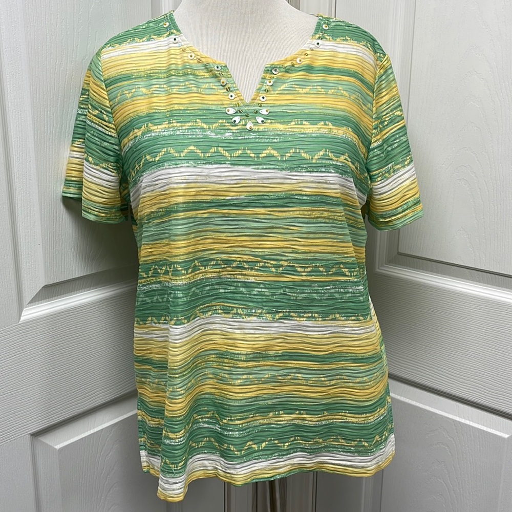 Alfred Dunner Embellished Short Sleeve Shirt Medium